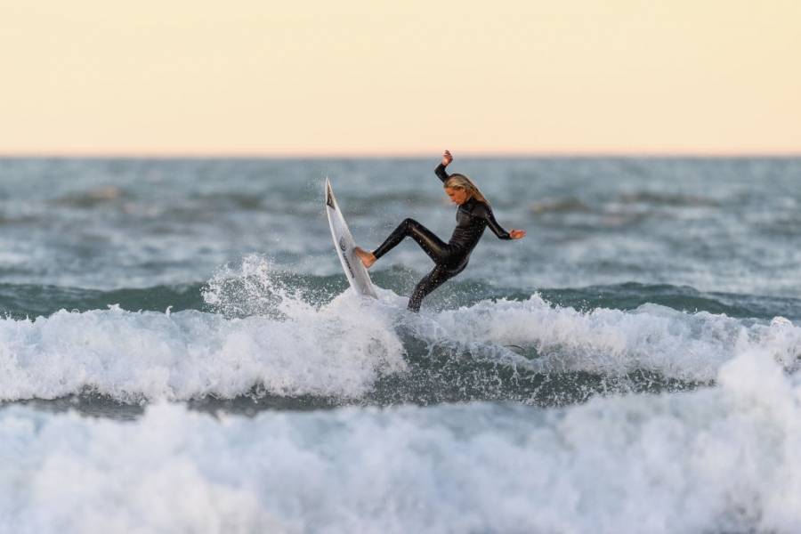 В Нова Зеландия откриха сърф сезона