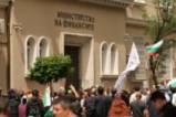 Протестиращите от ПП Възраждане на поход към финансовото министерство и МС