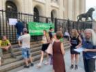 Граждани протестират в подкрепа за Десислава Иванчева