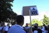 Граждани се събраха на протест пред Президентството