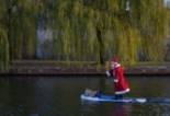 Дядо Коледа пристигна на лодка в Берлин