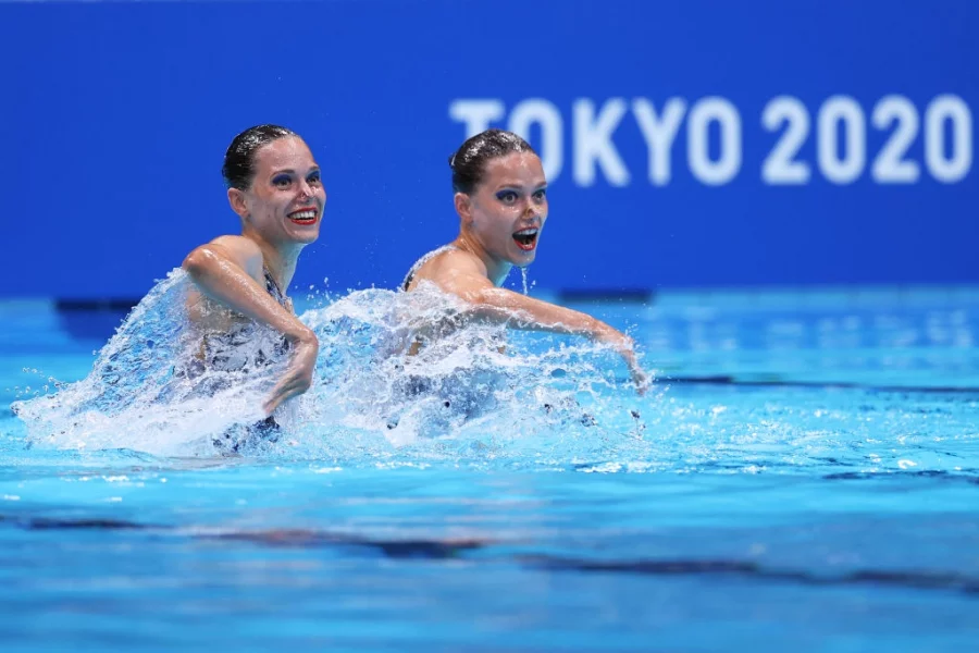 Най-добрите в синхронното плуване. Снимки: Getty images