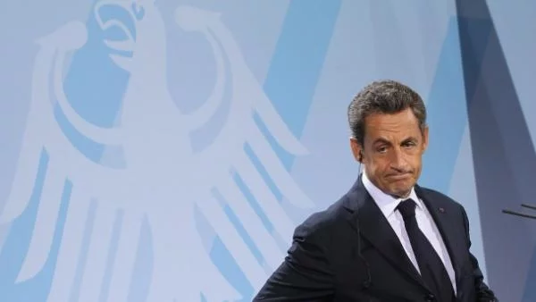 Саркози: Кризата продължава и през 2012