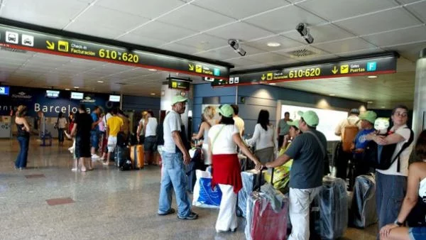 Испания притиска българите да се прибират