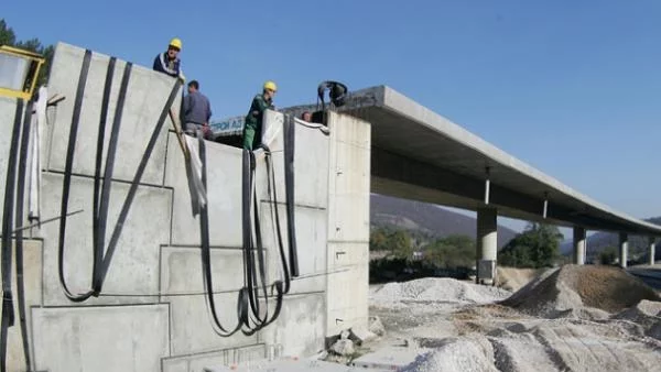 Пускат отсечката от Нова Загора до Ямбол предсрочно