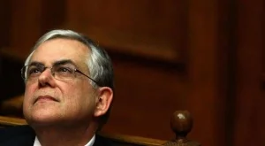 ЕК отсрочи следващия транш за Гърция