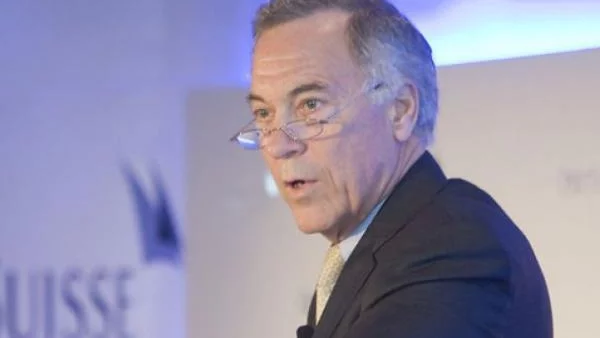 Стив Ханке: Няма смисъл да влизате в еврозоната