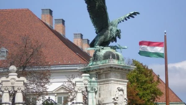 Унгария отчете неочаквано висок дефицит