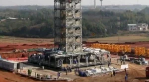 Вдигнаха 30-етажен хотел за 15 дни