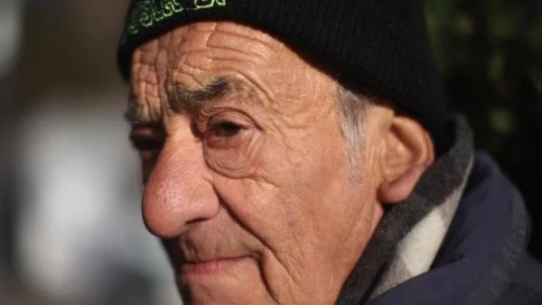 Расте заетостта сред възрастните