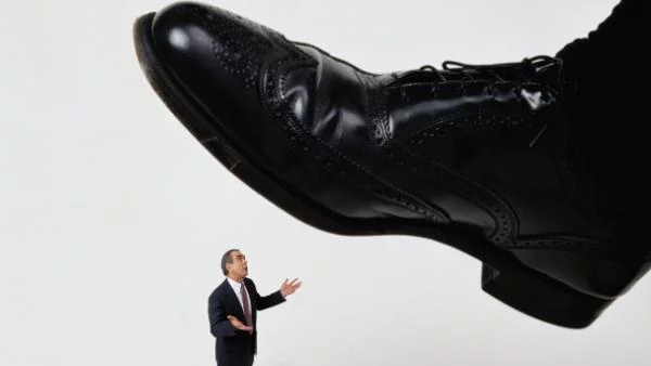 Кризата стъпка малките фирми