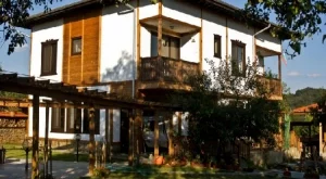 Българинът предпочита да почива в малък семеен хотел