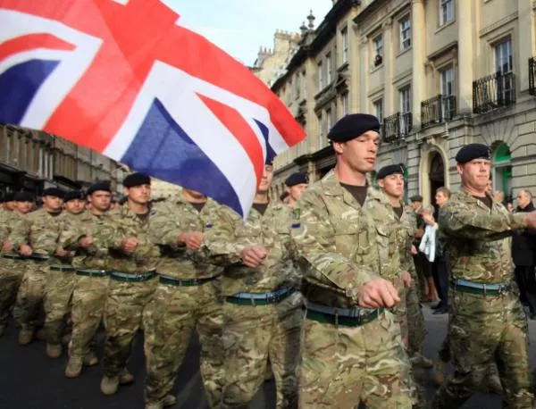 Салмънд иска шотландците да напуснат британската армия