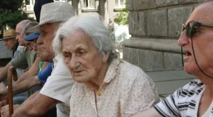 2012/01/24/0324924001380586297