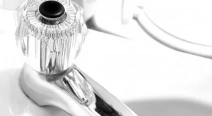 Десет ВиК дружества искат поскъпване на водата