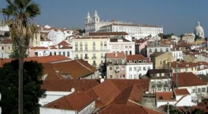 В борбата за оцеляване се включва и Португалия