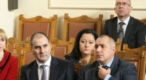 Депутатите обсъждат влизането ни в новия европейски пакт