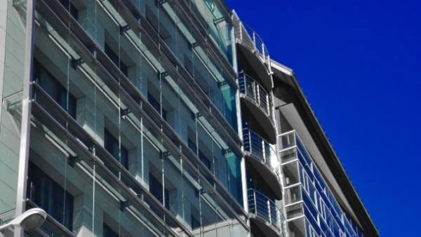 2011 възобнови интереса към бизнес имотите