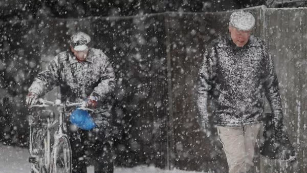 Островът се затваря за необразовани емигранти