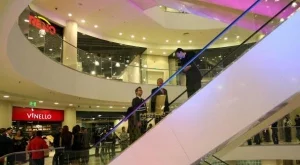 Бизнесът губи милиони заради студа