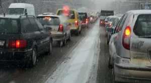 Синдикатите искат мерки срещу дългото пътуване до работа