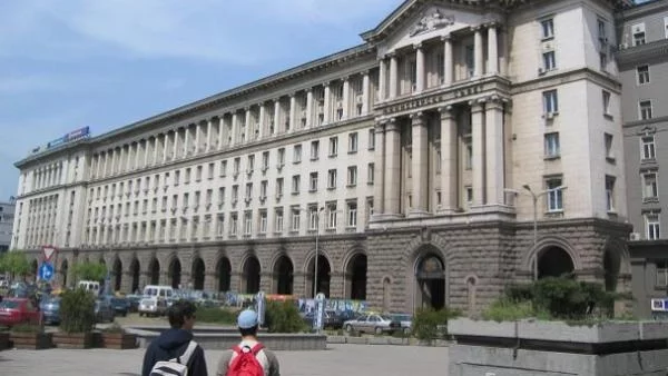 ЦИР: Българската икономика е нараснала с 2% през 2011