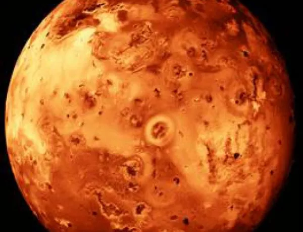 Спътниците на Юпитер Европа и Титан най-благоприятни за живот извън Земята