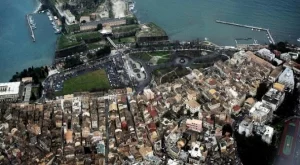 2012/02/15/0204984001380585039