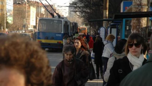 Българинът усети кризата чрез заетостта и доходите