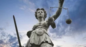 ЕК предава АСТА на Съда на ЕС