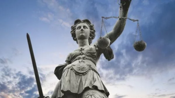 ЕК предава АСТА на Съда на ЕС