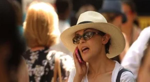 Все повече българи ползват мобилен интернет