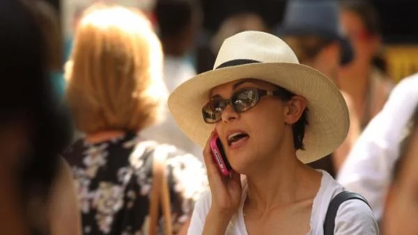 Все повече българи ползват мобилен интернет