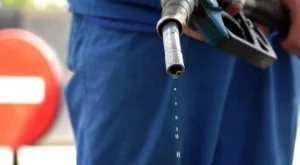 2012/03/01/0172007001380584274