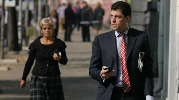 Руската ВТБ Капитал стъпи у нас, инвестира във Виваком