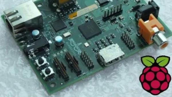 Пуснаха компютър за 35 долара