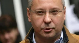 Станишев: По моето време се раздаваха бонуси на всички хора