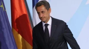 Саркози готви мигрантска чистка