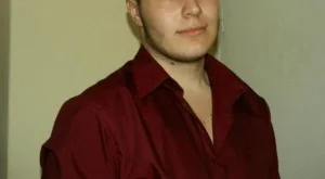 216 000 евро от бонусите отиват за лечението на 18-годишния Дани