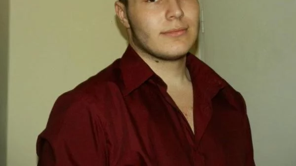 216 000 евро от бонусите отиват за лечението на 18-годишния Дани