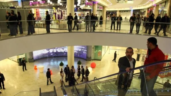 Често нарушават потребителските ни права, рядко търсим защита