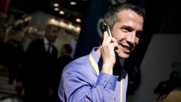 ЕК разследва пет европейски телекома