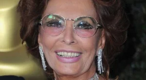 Великата София Лорен идва в България