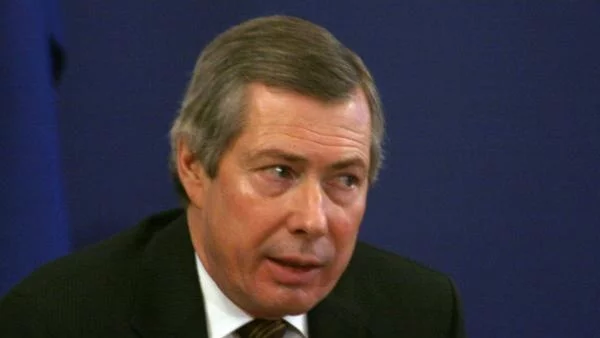 Уорлик: Оставката на Трайков е загуба за българското правителство