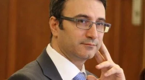 2012/03/19/0868358001380583348