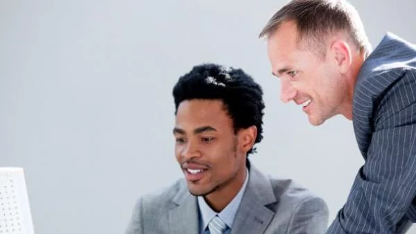 Онлайн бизнесът става движеща сила на икономиките