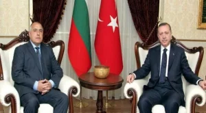 2012/03/21/0178405001380583134