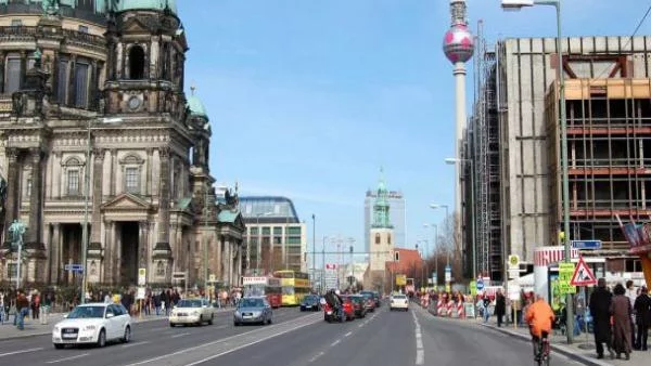 Безработните в Германия ще продължат да намаляват