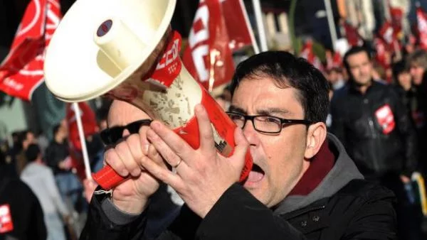 Испанското правителство одобри драконовски мерки