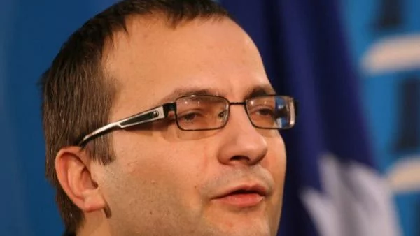 М. Димитров: Намалението от 11% на природния газ не е достатъчно